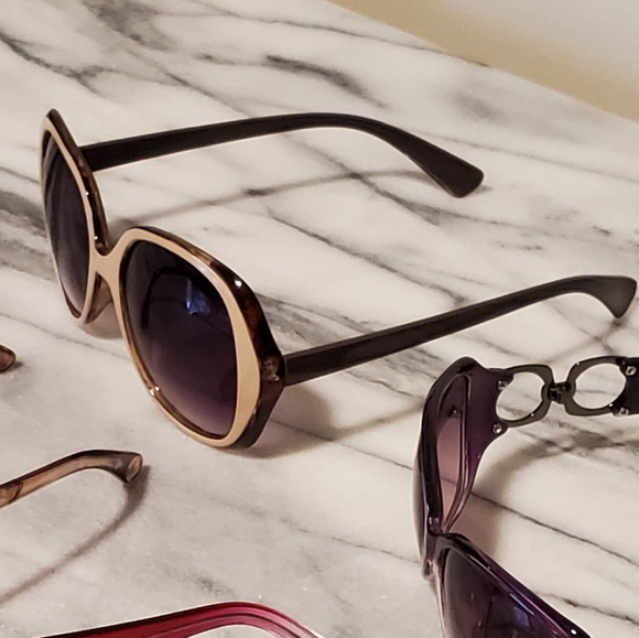 Tan oversized sunglasses - Picture 2 of 2